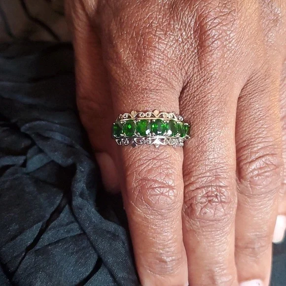 Chrome Diopside Half Eternity Band Ring in Platinum Over Sterling Silver - Picture 4 of 9